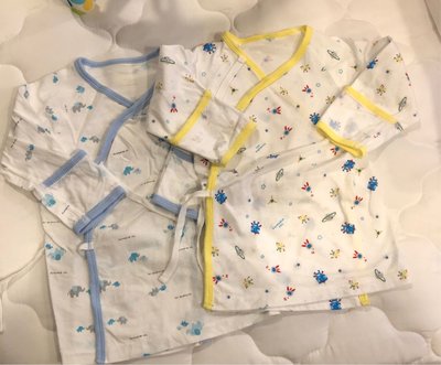 麗嬰房 嬰兒 紗布衣 美國棉 長袖肚衣 新生兒睡衣 和尚服 大象 機器人 4件組