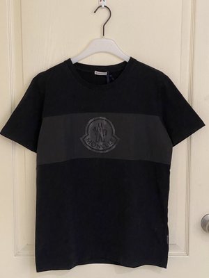 全新 Moncler perforated-logo panelled T-shirt  黑色  14A 現貨