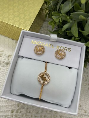 《漢娜小姐》❤️ Michael Kors logo款手鏈+耳環組合（玫瑰金）