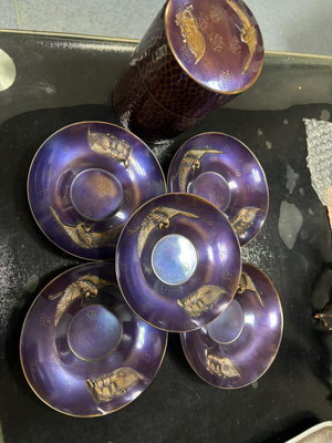 y日本美幸堂純銅手工完成紫色錘紋鶴龜茶托托子茶臺杯托 茶葉罐，