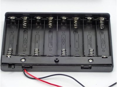 ~虫的毛毛~8顆 三號電池電池盒 電池外接盒 AA 串連 有開關 蓋子 12v