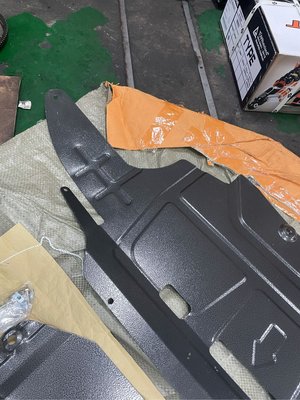 鋁合金一體成型整片式下護板 BMW E90 E92 E93 M3專用 替代原廠下護板 更耐用