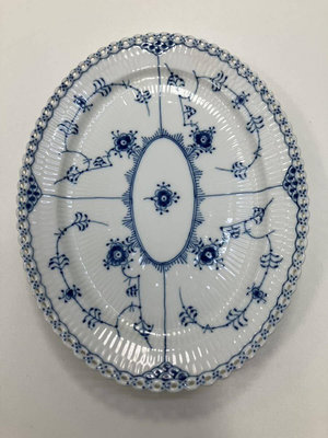 【二手】哥本哈根 全蕾絲 橢圓盤 回流 收藏 中古瓷器 【天地通】-857
