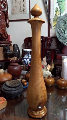 古玩藝品古董收藏/台灣檜木聚寶瓶高65公分直徑13公分/全館商品滿5件或滿6000元免運費