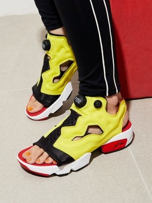 現貨 iShoes正品 Reebok InstaPump Fury Sandal 女鞋 涼鞋 黃 運動鞋 EF2922