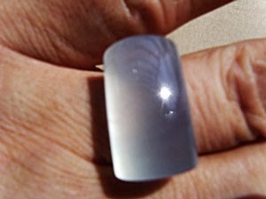 [ 綺緣精品 ] 玻璃種-放光白翡翠 -- 裸石 -- A貨