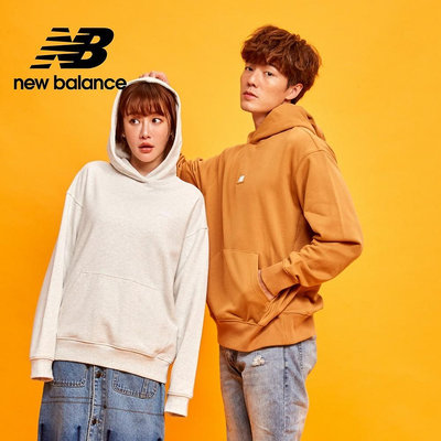 【New Balance】 NB 羅紋拼接親膚連帽長袖上衣_男性_棕黃色_AMT31502TOB