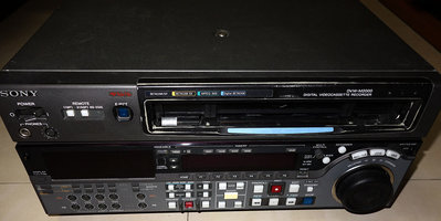 中古 SONY DVW-M2000 Digital Betacam 多格式錄放影機