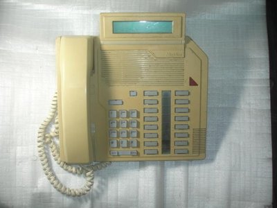 【電腦零件補給站】Nortel Meridian M2616 總機電話