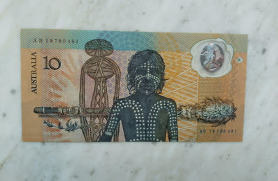 澳大利亞1988年紀念移民大洋洲200周年10元紀念鈔,這是