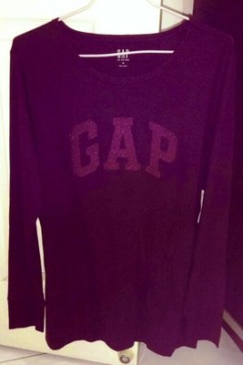 ♡全新【Gap】服飾女裝 Logo純棉簡約風格長袖T恤 深紫紅(M)