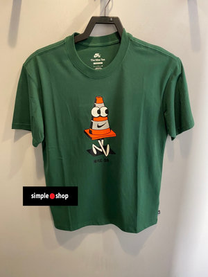 【Simple Shop】NIKE SB 運動短袖 SB 三角錐 塗鴉 卡通 滑板短袖 綠色 男款 DJ1225-341