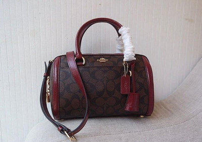 【小老虎全球購】全新 COACH 76706 美國正品代購新款女士手提包 漆皮老花波士頓包 枕頭包 單肩斜挎包 超低直購