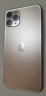 超級新現貨iphone 11 pro 256G 金色 原廠盒裝 配件如全新有 如全新僅拆封台灣公司貨 僅換機