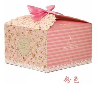 清新小碎花粉色餅乾盒1入24元14.5*14.5*9cm 蛋糕盒5吋婚禮小物包裝盒聖誔節禮物包裝盒鳯梨酥盒~