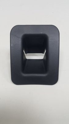 BENZ W164 ML 兒童安全座椅固定座 座椅邊蓋 座椅固定座 ISOFIX (固定座) 椅子 1649240937