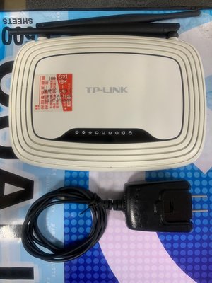 TP-LINK TL-WR841N 無線路由器 Router