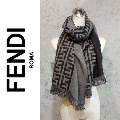 【皮老闆二店】 二手真品 FENDI 圍巾 精品圍巾  男用圍巾 女用圍巾 100%羊毛 義大利製 180*40  紫620