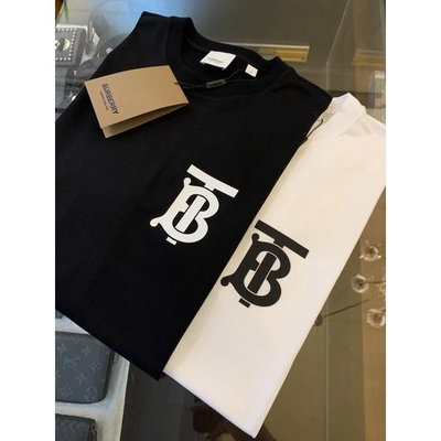 Limit 精品✔️Burberry TB Logo設計 最新款 黑 白 二色短袖T恤