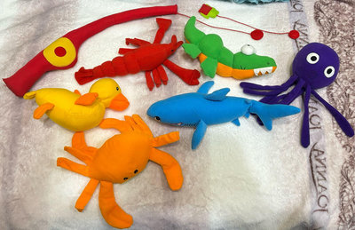 FLOTING PLAY PALS絨布浮水玩具（釣魚組玩具）洗澡玩具