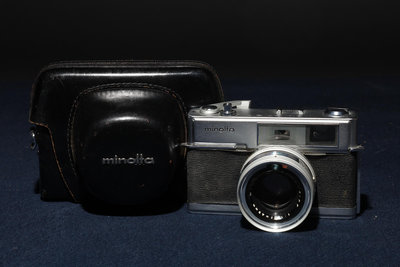 5/3結標 【實用級大光圈 】Minolta Hi-Matic 7 Rokkor PF 45mm f1.8 A040989 –相機 攝影周邊 錄影機 閃光燈 鏡