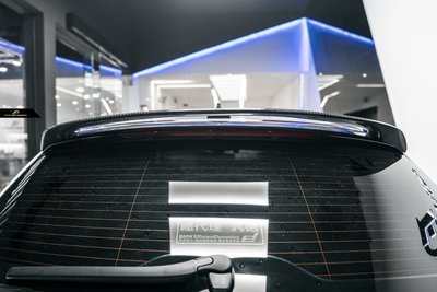 【政銓企業有限公司】BMW F11 五門 旅行板 專用 P款 高品質 抽真空 卡夢 尾翼 免費安裝 非FRP包覆製品
