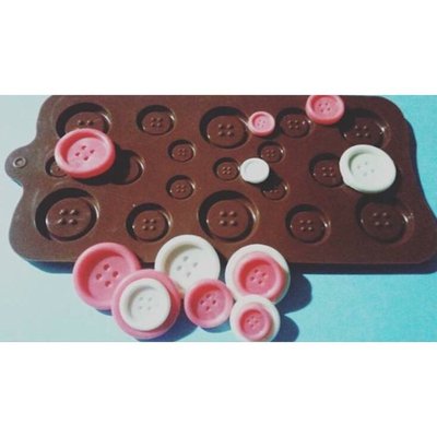 鈕扣造型巧克力矽膠模 手工皂 皂中皂矽膠模