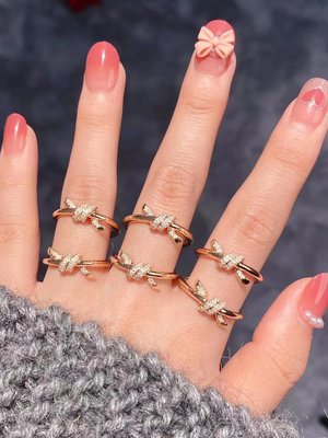 【少女馆】新款蒂芙尼戒指Tiffany家Knot系列繩結戒指男女情侶對精緻鑲鑽戒指環氣質顯瘦顯白戒指 指環 手飾首飾 珠