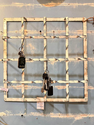 ＊歐閣鄉村傢俱傢飾＊工業風掛飾 復古窗型掛飾 鑰匙收納盒 掛飾 裝飾品 咖啡廳 工業風鑰匙盒 鑰匙箱