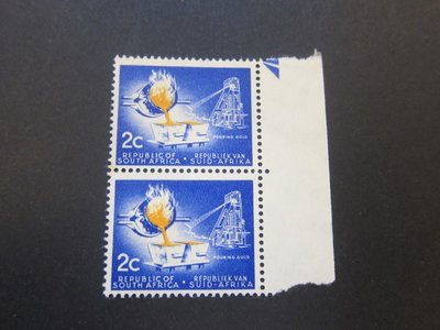 【雲品13】南非South Africa 1961 Sc 257 pair MNH 庫號#B535 12785