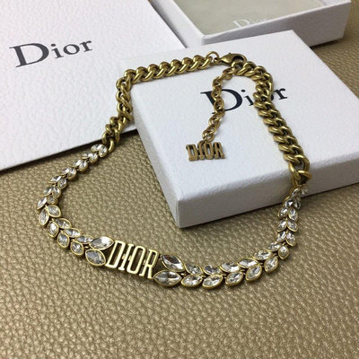 全館免運 Dior 字母滿鉆項鏈女黃銅材質復古做舊潮流時尚設計網紅同款 可開發票