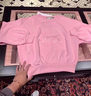 【BLACK A】精品 GUCCI 2019 復古網球拍刺繡 sweatshirt 長袖T恤 粉色