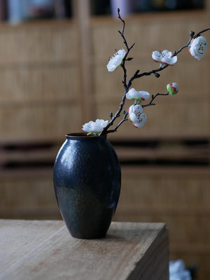 日本 玉川堂 純手工一張打 銅花瓶。高約15厘米，重297克