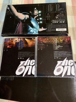 周杰倫 2002個人首場巡迴演唱會THE ONE 2VCD+寫真冊已絕版