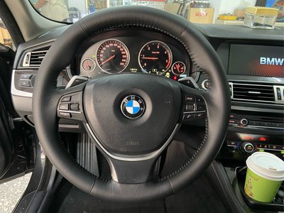 BMW11~15  F10 520方向盤 真皮方向盤 真皮方向盤 需回收原廠方向盤