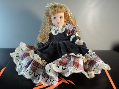 早期歐洲古董手工陶瓷娃娃