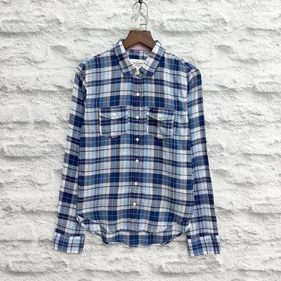 Maple麋鹿小舖 Abercrombie&amp;Fitch ＊ AF 格紋薄款長袖襯衫-藍 ＊ (現貨XS號 )