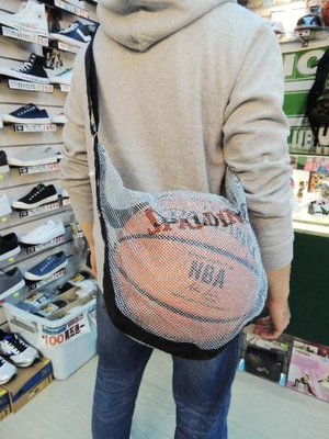 塞爾提克CELTICS~斯伯丁SPALDING 籃球袋 單顆裝 網袋 可當側背包(銀)直購180.送NBA球星運動手環