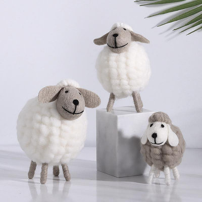 北歐ins風可愛毛氈綿羊擺件裝飾品桌面兒童房個性少女書桌小擺飾