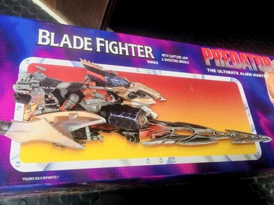 60 公分長 終極戰士 異形獵人 刀鋒飛行器 PREDATOR BLADE FIGHTER　天富玩具店