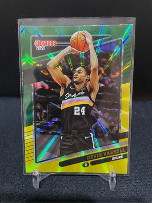 Panini 21-22 Donruss #15 Devin Vassell 馬刺隊 綠黃雷射