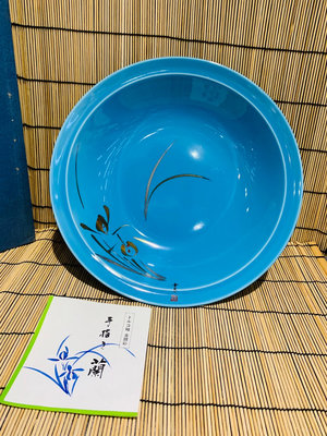 日本美濃燒手繪蘭花碗，