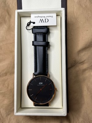 官網真品 台灣發貨 DW Daniel Wellington  36MM 黑面金錶框 男錶 女錶 手錶B6-42