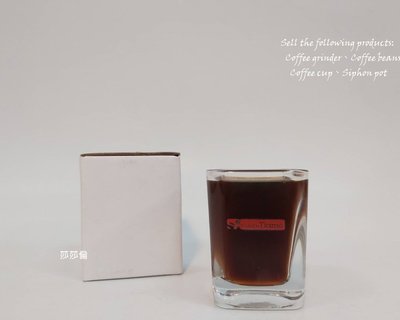 ~菓7漫5咖啡~Tiamo 紅字方型玻璃量杯 2oz 60cc AC0015 盎斯杯 烈酒杯 刻度 測量 量杯 玻璃量杯