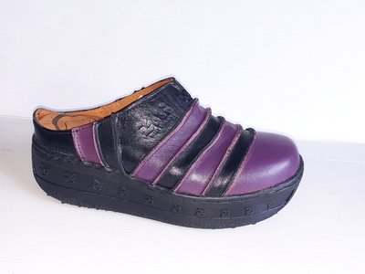 氣墊鞋 Zobr路豹牛皮厚底休閒鞋  氣墊懶人鞋 1A101 顏色: 紫黑色 鞋跟高度4.5公分