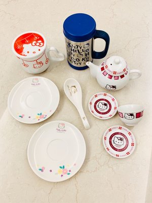 Hello Kitty 茶壺 茶杯 小碟子 保溫杯 陶瓷馬克杯 湯匙 咖啡杯 盤 看到的全部 正版良品