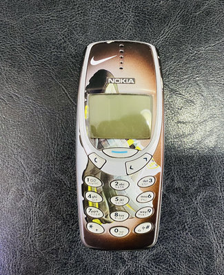 早期收藏 古董 神機 Nokia 3310 功能不詳 手機 . 95 MAX 殼