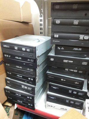 【玉昇電腦】 華碩 ASUS DRW-24D3ST SATA DVD 燒錄機