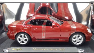 【統一模型】Maista《Mercedes-Benz：SLK／紅色》  金屬合金車.鐵殼觀賞車.靜態模型汽車 1: 18【缺貨】