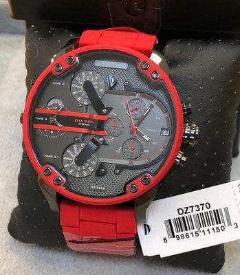 DIESEL Mr.Daddy2.0 鐵灰色錶盤 紅色橡膠覆不鏽鋼錶帶 石英 三眼計時 男士手錶DZ7370